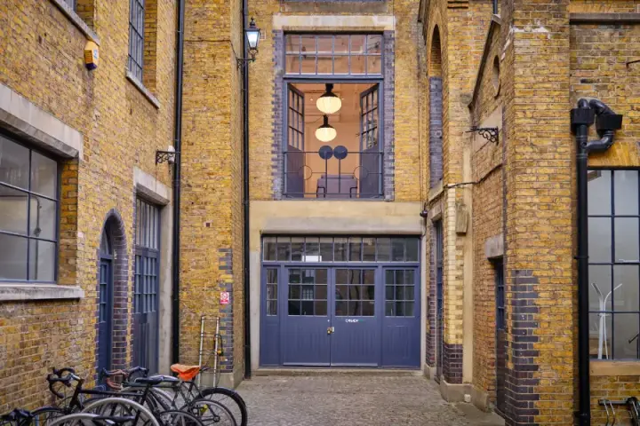 Canalside Studios in Angel – photo 26